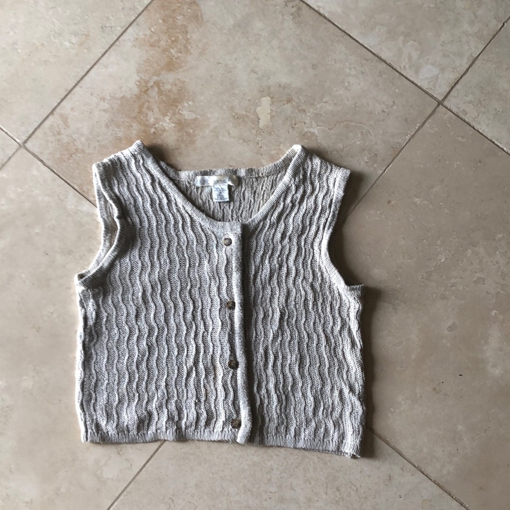 Express button down vest, size medium